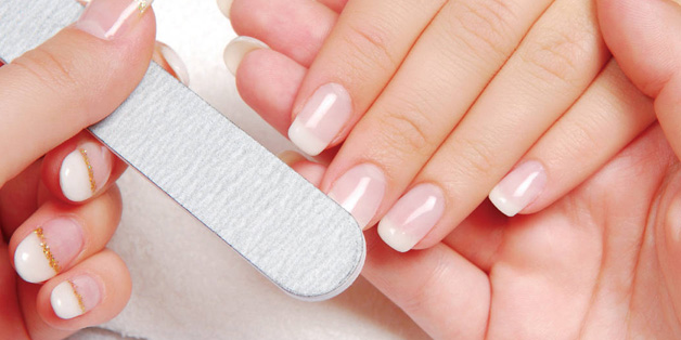 The chemistry of gel nail polish