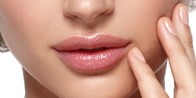 Permanent makeup lip tattooing Mumbai